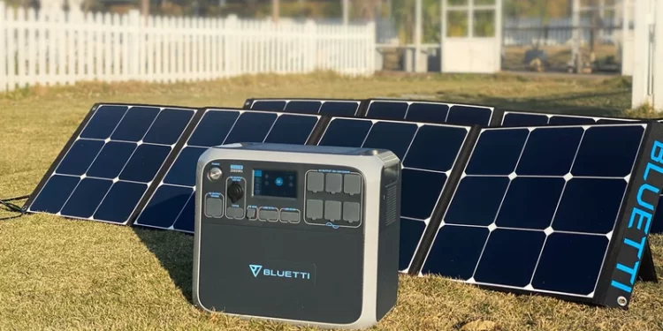 kit pannelli solari trasportabili della Bluetti